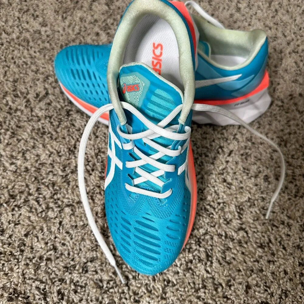 Zapatillas de running Asics Novablast para mujer - Picture 6 of 8